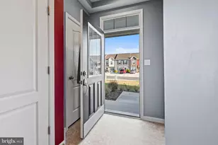 32 Healey Ct, Bunker Hill, WV 25413 - Photo 5