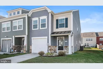 32 Healey Court, Bunker Hill, WV 25413 - Photo 3