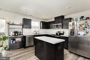 16 Chincoteague Ln, Martinsburg, WV 25403 - Photo 3