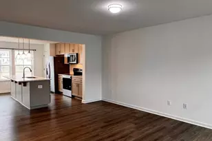 21 Scrub Pne Ct, Bunker Hill, WV 25413 - Photo 3