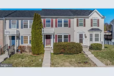 828 Marquette, Martinsburg, WV 25401 - Photo 1