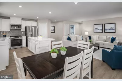 1752 Alice Springs Drive, Martinsburg, WV 25403 - Photo 9