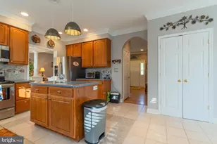 101 Wren St N, Martinsburg, WV 25405 - Photo 7