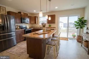 35 Faye Dr, Bunker Hill, WV 25413 - Photo 5