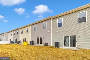 45 Bloomsbury St, Falling Waters, WV 25419 - Photo 45