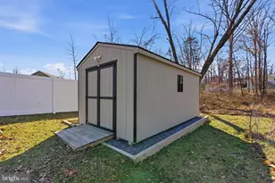 140 Basin Dr, Inwood, WV 25428 - Photo 35