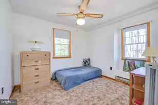 1524 Lamplight Rd, Inwood, WV 25428 - Photo 21