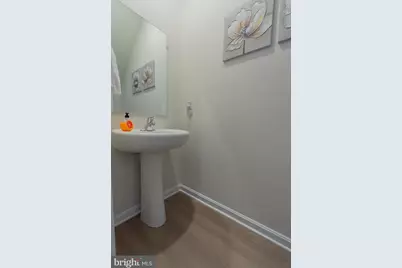 38 Bloomsbury Street, Falling Waters, WV 25419 - Photo 11