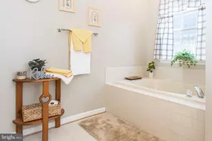 540 Hogan Dr, Martinsburg, WV 25405 - Photo 29