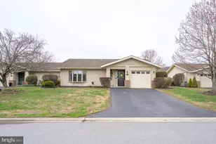 127 Arrowhead Ridge, Hedgesville, WV 25427 - Photo 3