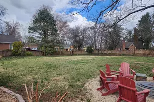 1 Dennis St, Martinsburg, WV 25401 - Photo 33