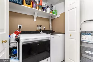 302 Montana Ct, Bunker Hill, WV 25413 - Photo 23