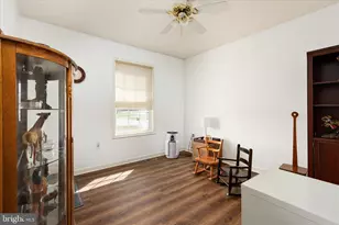 302 Montana Ct, Bunker Hill, WV 25413 - Photo 15