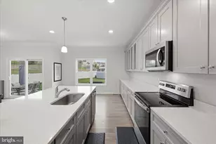 259 Twickenham Dr, Martinsburg, WV 25403 - Photo 11