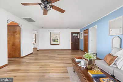 290 Larian Drive, Bunker Hill, WV 25413 - Photo 5