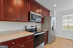 43 Andover Ct, Bunker Hill, WV 25413 - Photo 5