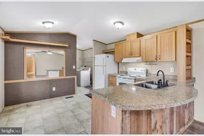 183 Military Avenue, Bunker Hill, WV 25413 - Photo 7