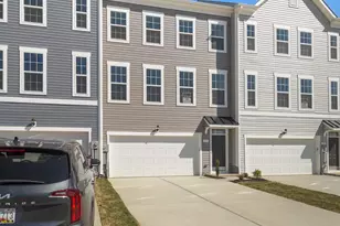 67 Stafford Pl, Falling Waters, WV 25419 - Photo 3