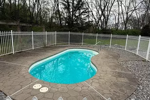12 Columbus Ct, Martinsburg, WV 25404 - Photo 7