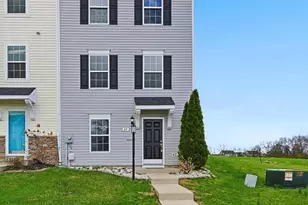 49 Britania Ct, Martinsburg, WV 25405 - Photo 1