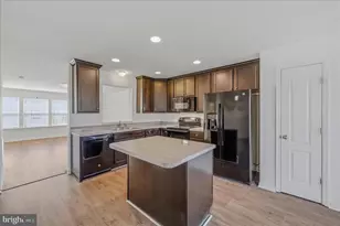 52 Private Ct, Bunker Hill, WV 25413 - Photo 7