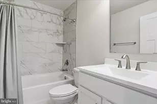 32 Lyriq Ct, Inwood, WV 25428 - Photo 31