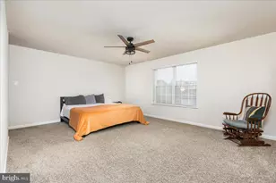 294 Aylesbury Ln, Martinsburg, WV 25403 - Photo 15