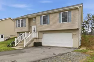 212 Freight Car Cir, Bunker Hill, WV 25413 - Photo 33