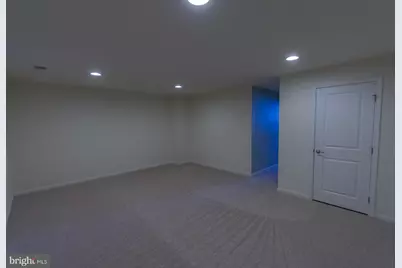 142 Norwood Drive, Falling Waters, WV 25419 - Photo 9