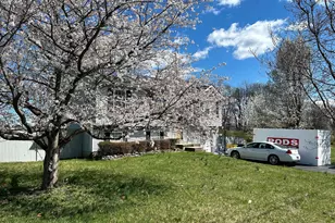 60 Wendover Dr, Bunker Hill, WV 25413 - Photo 5