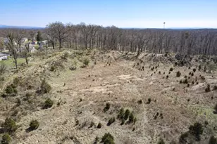 796 Berkeley Station Rd, Martinsburg, WV 25404 - Photo 3