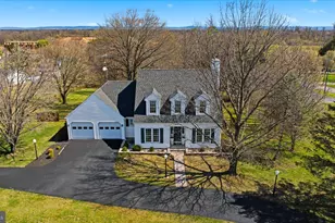 34 Renaissance Dr, Martinsburg, WV 25403 - Photo 1