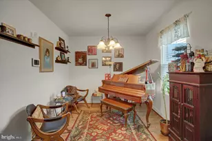 140 Cape Cod Cir, Martinsburg, WV 25403 - Photo 7