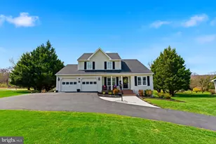 17 Renaissance Dr, Martinsburg, WV 25403 - Photo 7