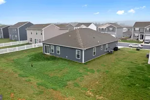 287 Aylesbury Ln, Martinsburg, WV 25403 - Photo 35