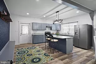 30 April Ln, Hedgesville, WV 25427 - Photo 5