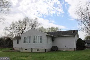 142 Braddock Blvd, Inwood, WV 25428 - Photo 31