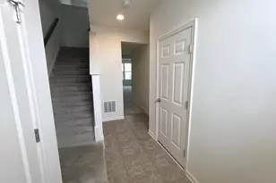 123 Charterhouse St, Falling Waters, WV 25419 - Photo 9