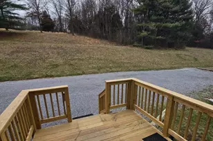85 Leatherman Dr, Falling Waters, WV 25419 - Photo 17