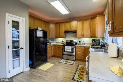 104 E Strathmore Way E, Martinsburg, WV 25403 - Photo 19