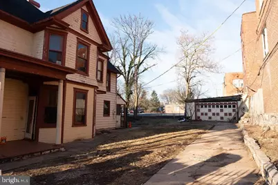 209 S Maple Avenue, Martinsburg, WV 25401 - Photo 5