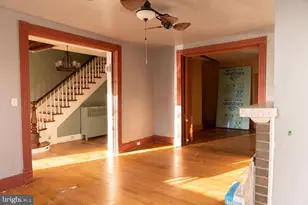 209 S Maple Ave, Martinsburg, WV 25401 - Photo 11