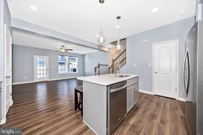203 Charterhouse Street, Falling Waters, WV 25419 - Photo 5