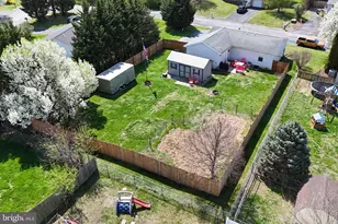 40 Lisa Ct, Martinsburg, WV 25405 - Photo 7