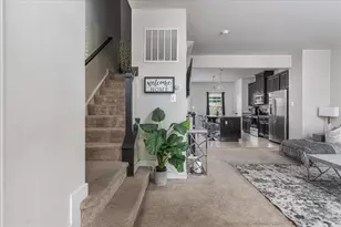 195 Ontario Dr, Falling Waters, WV 25419 - Photo 3