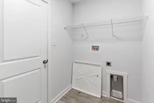 P5 Barrier Reef Dr, Martinsburg, WV 25403 - Photo 15