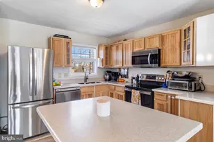 183 Basin Dr, Inwood, WV 25428 - Photo 9