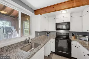 9207 Tuscarora Pike, Martinsburg, WV 25403 - Photo 13