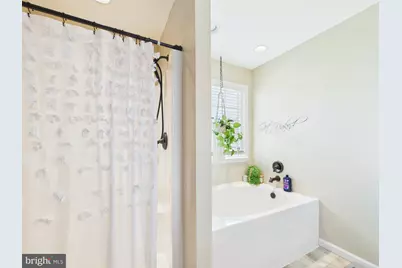 32 Azera Drive, Inwood, WV 25428 - Photo 11