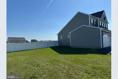 796 Calvert Circle, Bunker Hill, WV 25413 - Photo 3